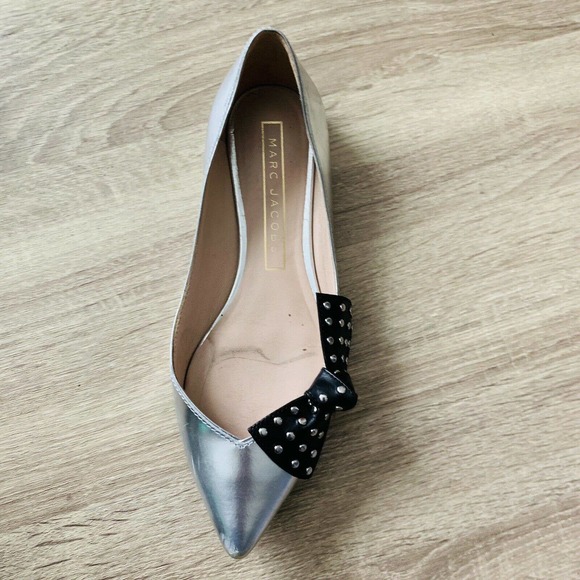 Marc Jacobs Metallic Silver Rita Black Studded Bow Ballerina Flats - Picture 4 of 5